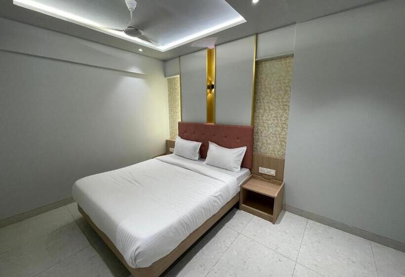 סוויטה, The West Coast