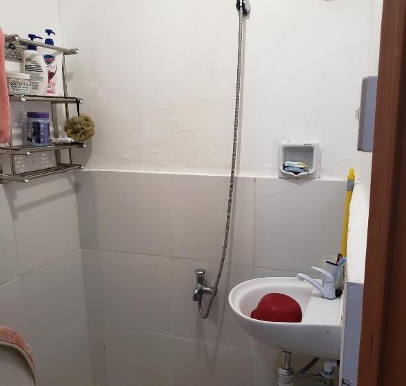 غرفة إقتصادية, Mari Gold Travelers Inn