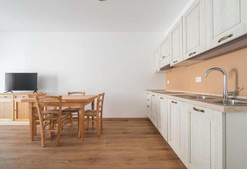 חדר משפתחתי סופריור, Olbia Rooms