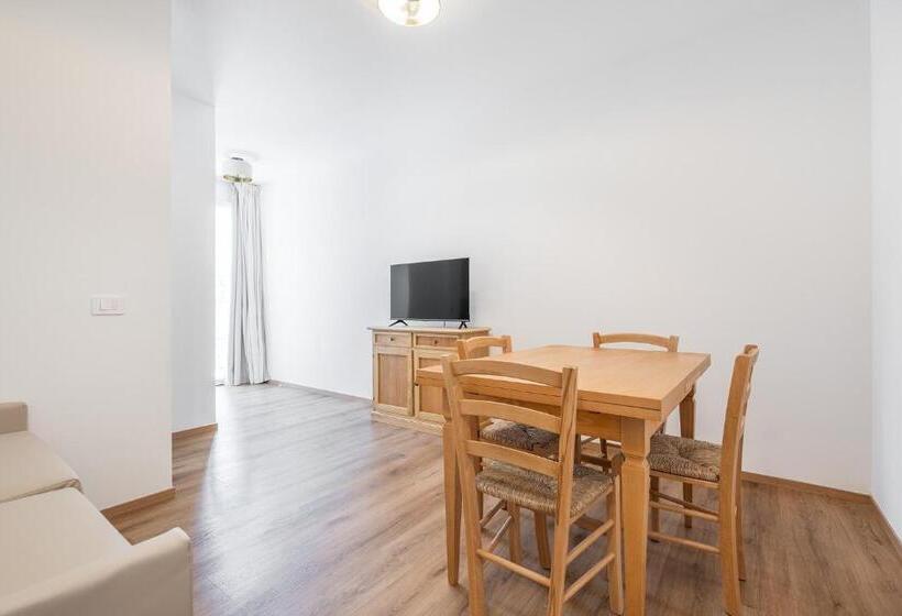 דירה קלאסית חדר שינה אחד, Olbia Rooms