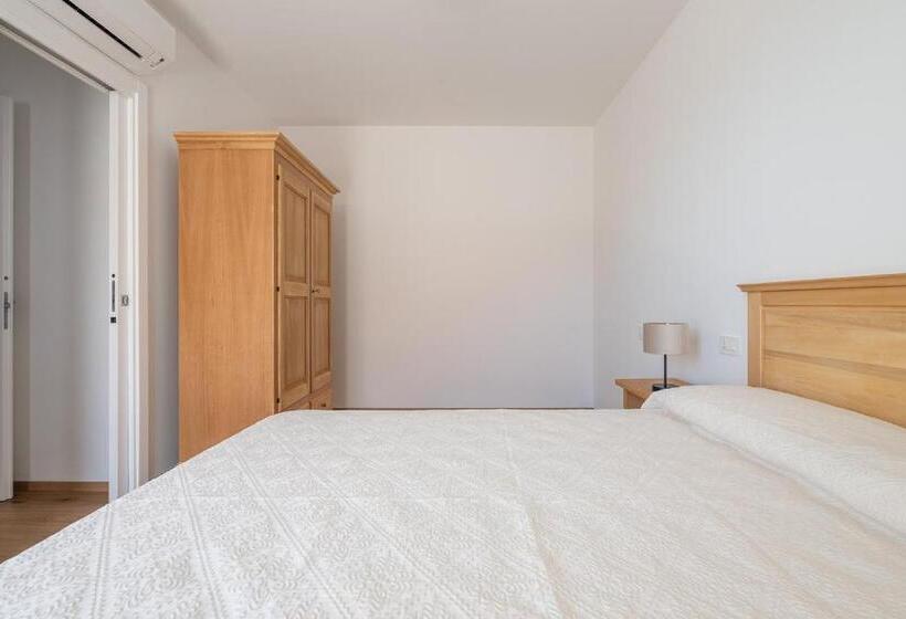 דירה קלאסית חדר שינה אחד, Olbia Rooms