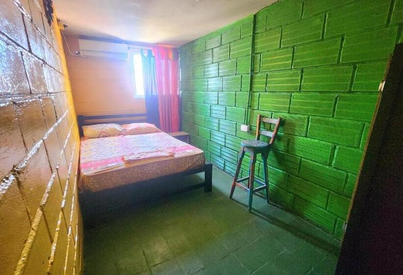 חדר סטנדרט חדר אמבטיה משותף, Casa Isayoba