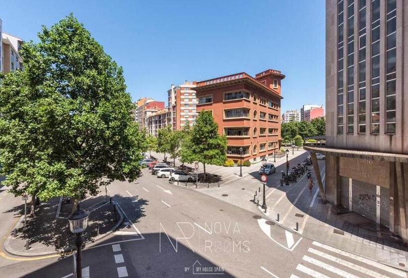 标准单人间共用浴室, Hostal Nova Rooms By Myhousespain