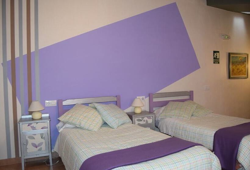 غرفة قياسية رباعية, El Capricho De Alcorisa