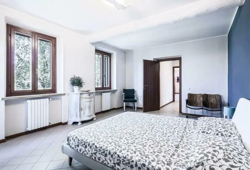 デラックスルーム, Cascina La Goliarda