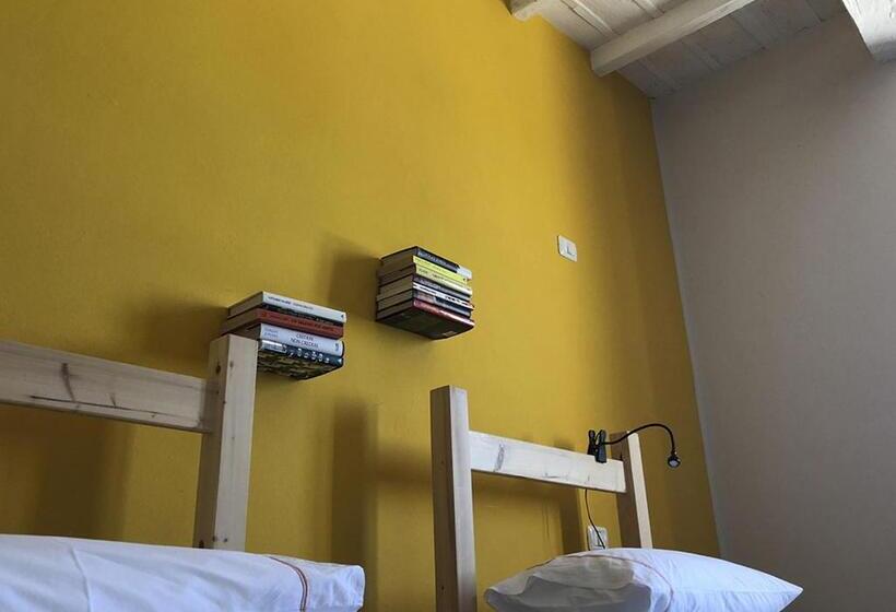 Standard room with outdoor bath, Cascina La Goliarda