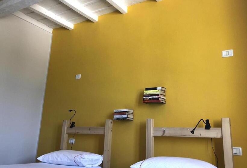 Standard room with outdoor bath, Cascina La Goliarda