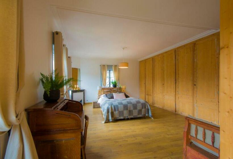 جناح, A L Ecole Buissonniere