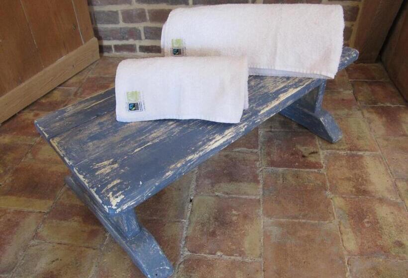 جناح, A L Ecole Buissonniere