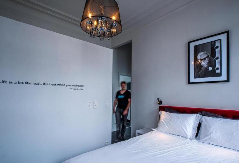 اتاق استاندارد, Rock Lobster City Lodge