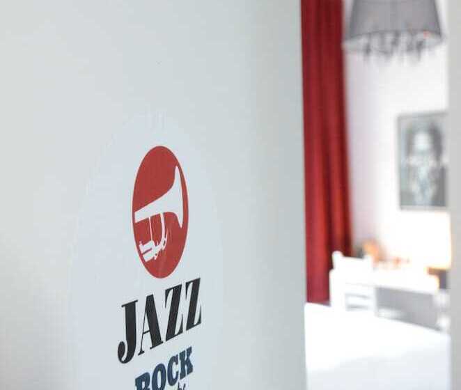غرفة قياسية, Rock Lobster City Lodge