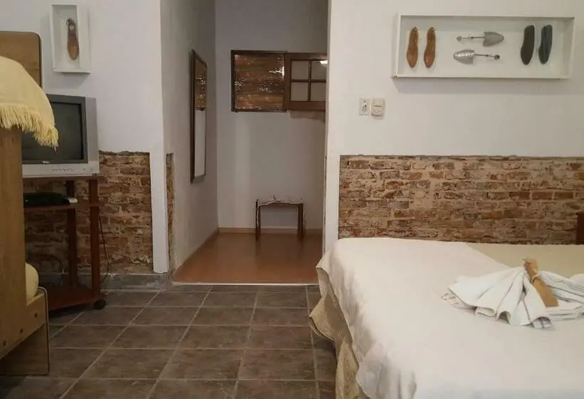 Standard Neljän Hengen Huone, Antigua Fonda Hosteria