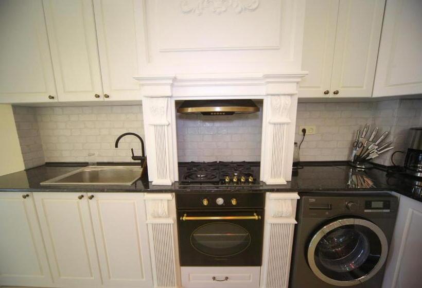 اتاق استاندارد, Balcony