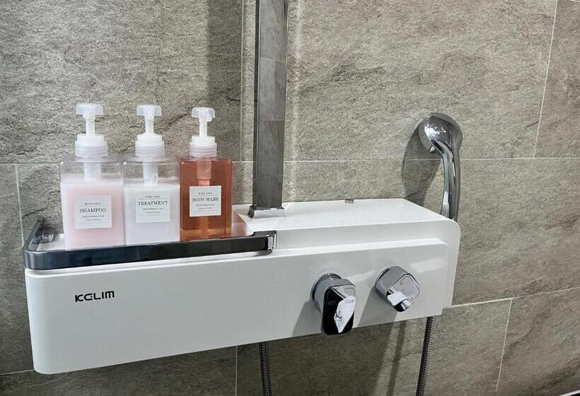 패밀리 룸, Raonstay In Perla