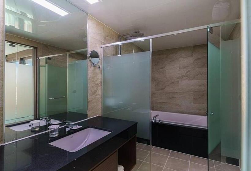 Семейный Номер, Raonstay In Perla