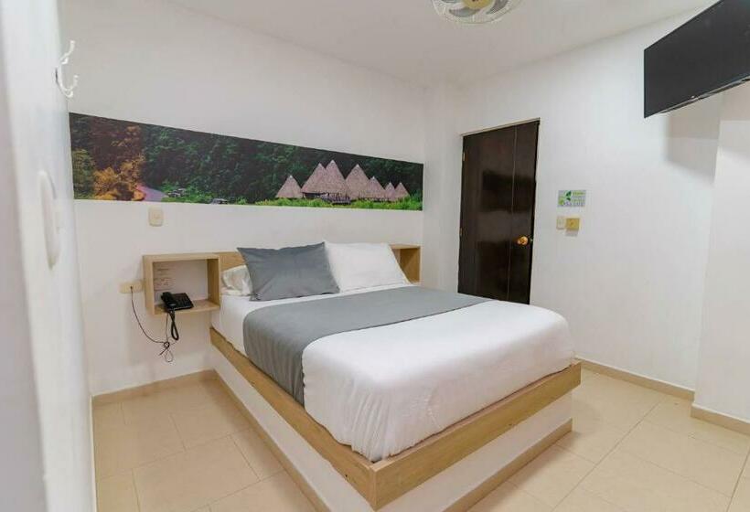 标准间, Plataneras Plaza