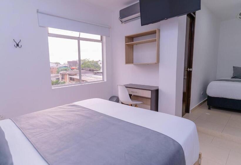 带2个双人床的标准工作室, Plataneras Plaza