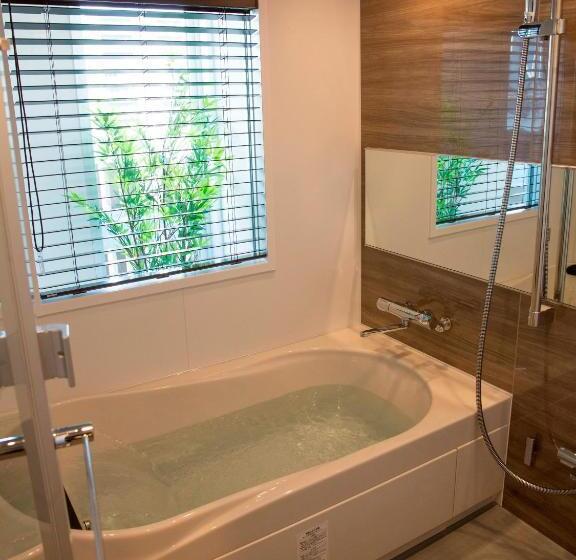 Superior Room with Terrace, Uan Kanazawa