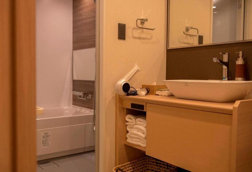 اتاق استاندارد با تراس, Uan Kanazawa