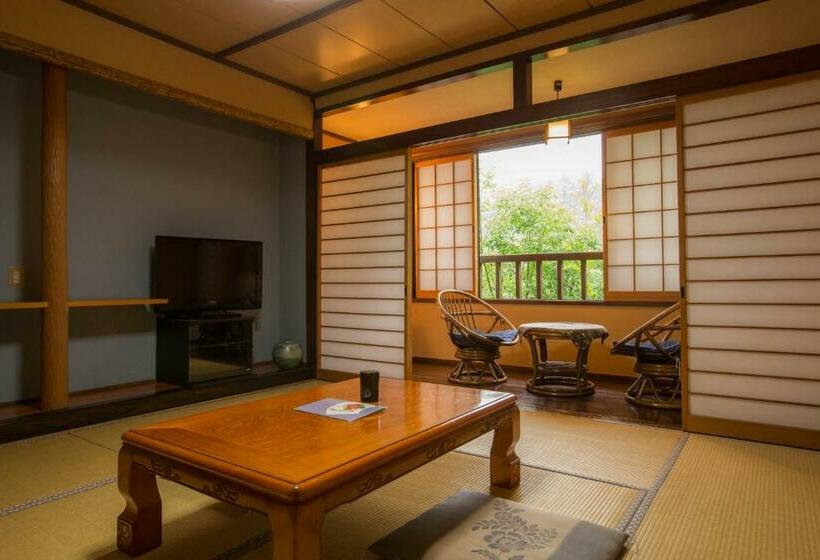 غرفة قياسية رباعية, Oogi Onsen Oogiso