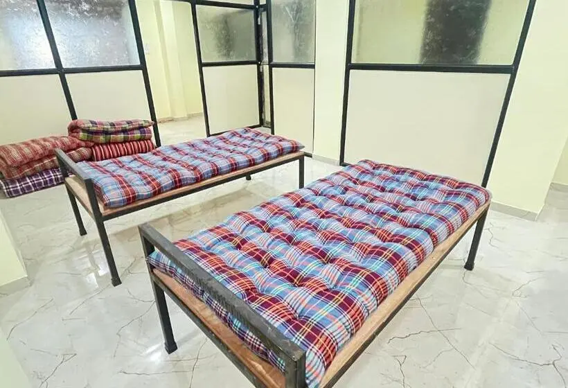 ルームシェアのワンベッド, Shree Swami Samarth Pg Rooms For Boys