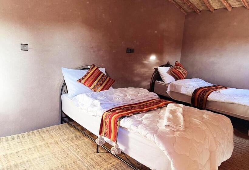 4인용 스탠다드 룸, Mhamid El Ghizlane Essence