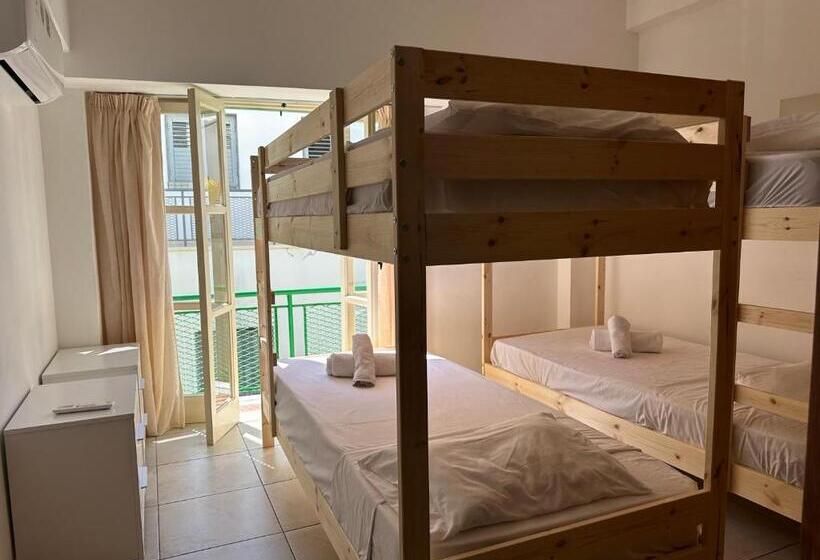 تختخواب در اتاق مشترک, Historic Center Hostel