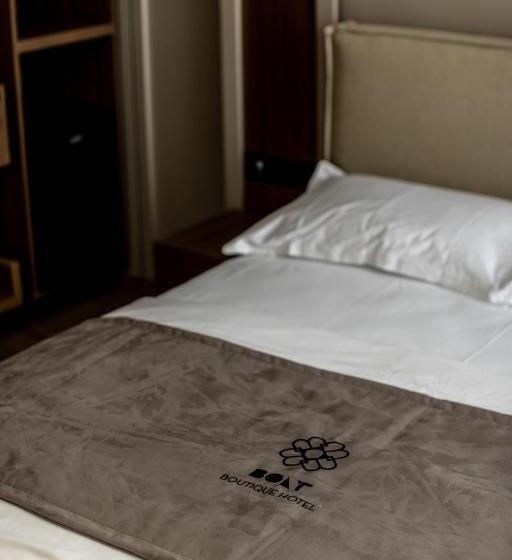 غرفة قياسية سرير كينج, Bolt Boutique