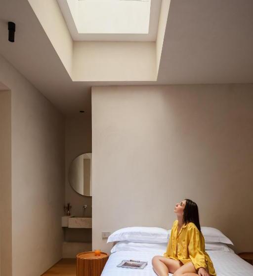 חדר סטנדרט, C10 Boutique