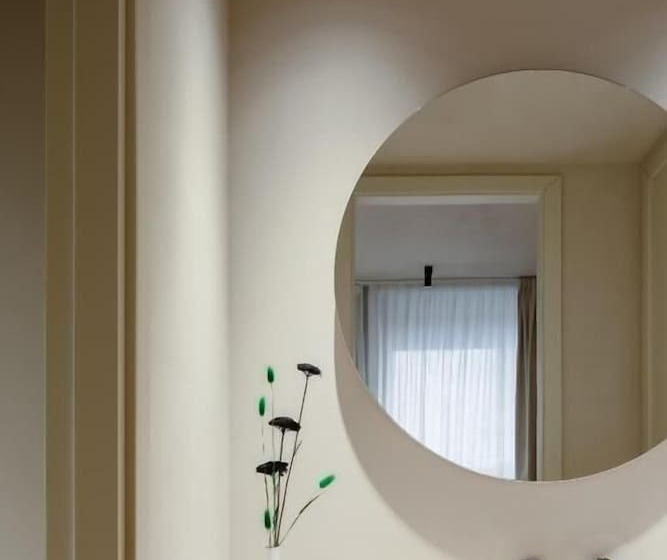 חדר דלוקס, C10 Boutique