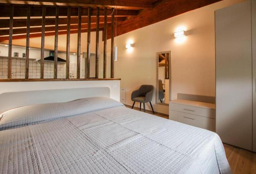 带花园景观的标准工作室, Agriturismo Monte Di Bebbio