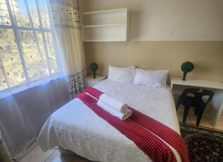 غرفة قياسية حمام مشترك, Sunny Lodge