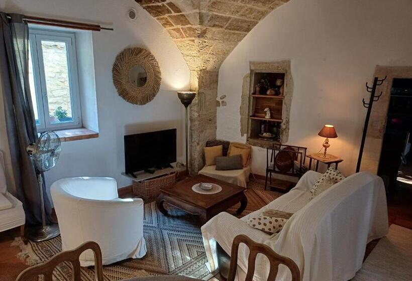 Номер Стандарт Совместная Ванная, Chambre D Hôtes Aramon