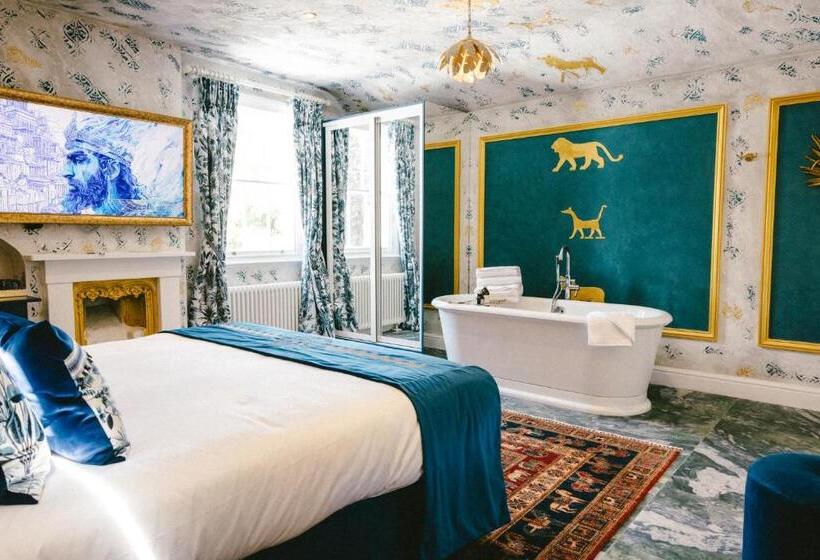 キングサイズベッドのスタンダードルーム, Baloci