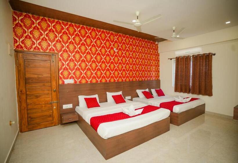 Четырехместный Номер Deluxe, My Rooms Channapatna