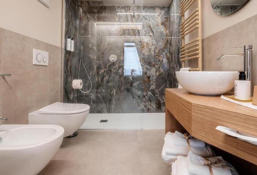 スタンダードルーム, Rive Del Bacio   La Dimora