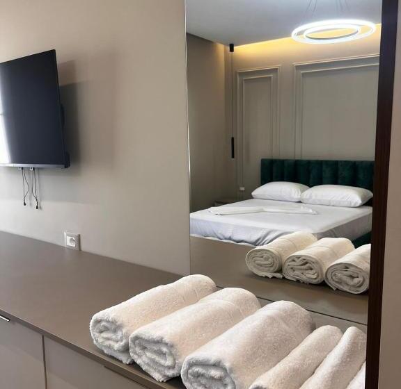 バルコニー付きスタンダードトリプルルーム, Deluxe Triple Room With Balcony