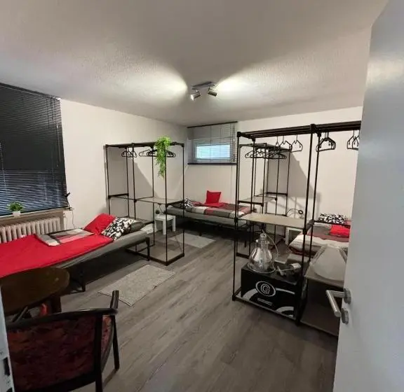 バスルーム共有のトリプルスタンダード, Pension Roos Monteurzimmer