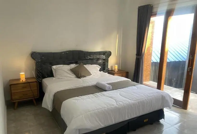 اتاق استاندارد, Zee House