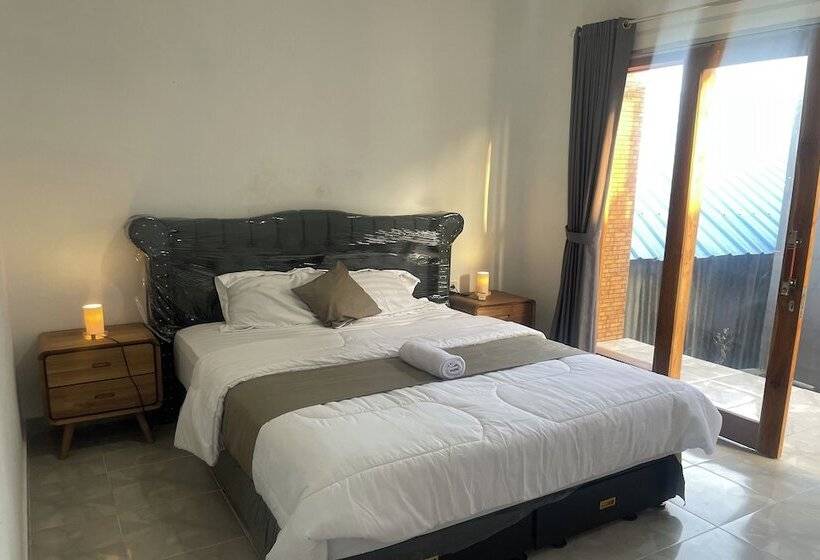 חדר סטנדרט, Zee House