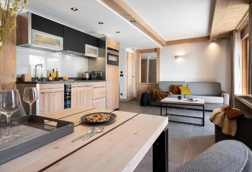 带城市景观带一个卧室的公寓, Mgm Hôtels & Résidences Résidence Akoya