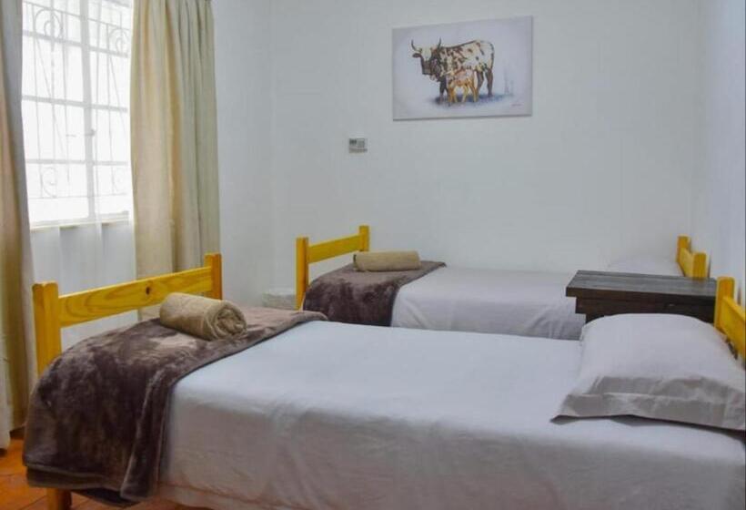 בית, חדר שינה 1, Bargain Accommodation