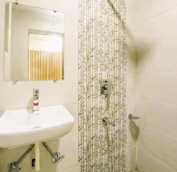 اتاق استاندارد, Stayguru Hotel Atithi