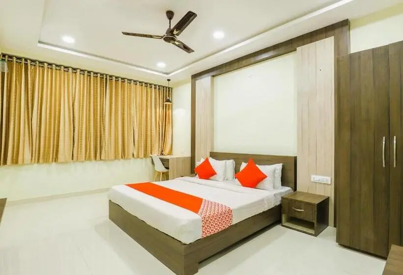 اتاق سوپریور با تخت بزرگ, Stayguru Hotel Atithi