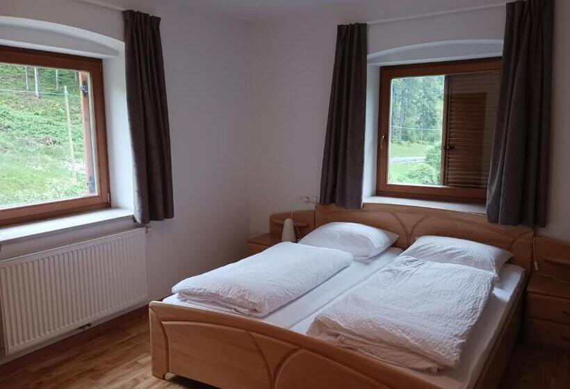 חדר סטנדרט נוף להרים, Gasthof Alpenrose   Mühleben