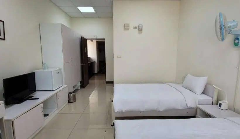 اتاق استاندارد با تراس, Hello Inn 哈囉行旅屏東館