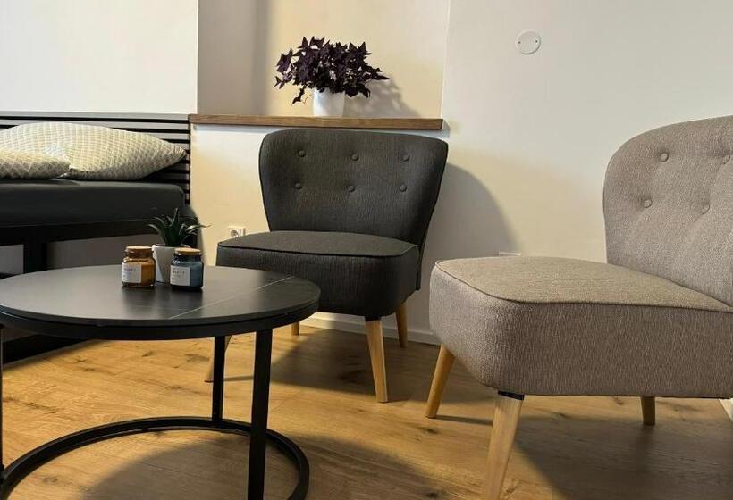 침실 1개 디럭스 아파트, Family Apartments černice