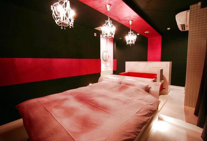 Номер Deluxe, Evermore  Adult Only