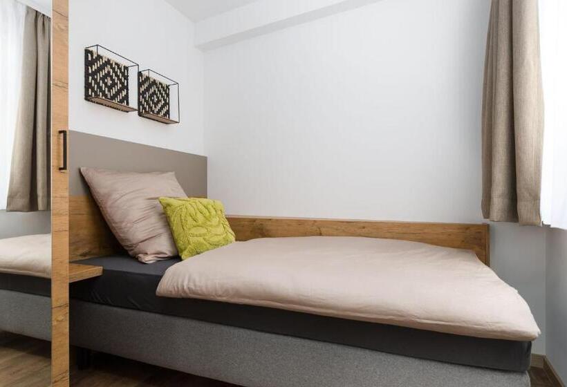 패밀리 룸, Gasthaus Zur Traube