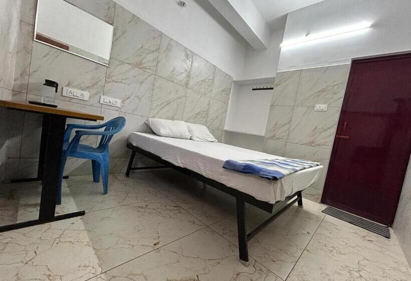 اتاق لوکس, Rk Guest House